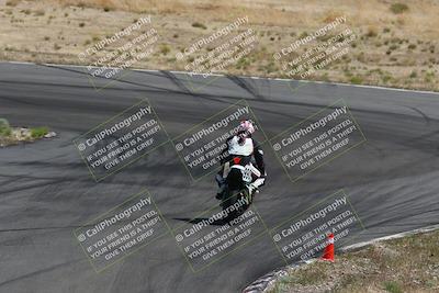 media/Apr-20-2025-AHRMA (Sun) [[393a79c373]]/Race/Group 10/Turn 4b/